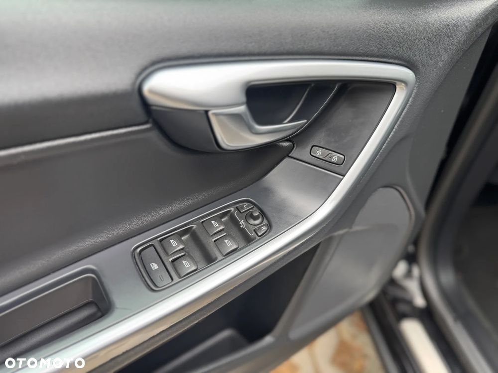 Volvo V60 D4 RDesign - 17