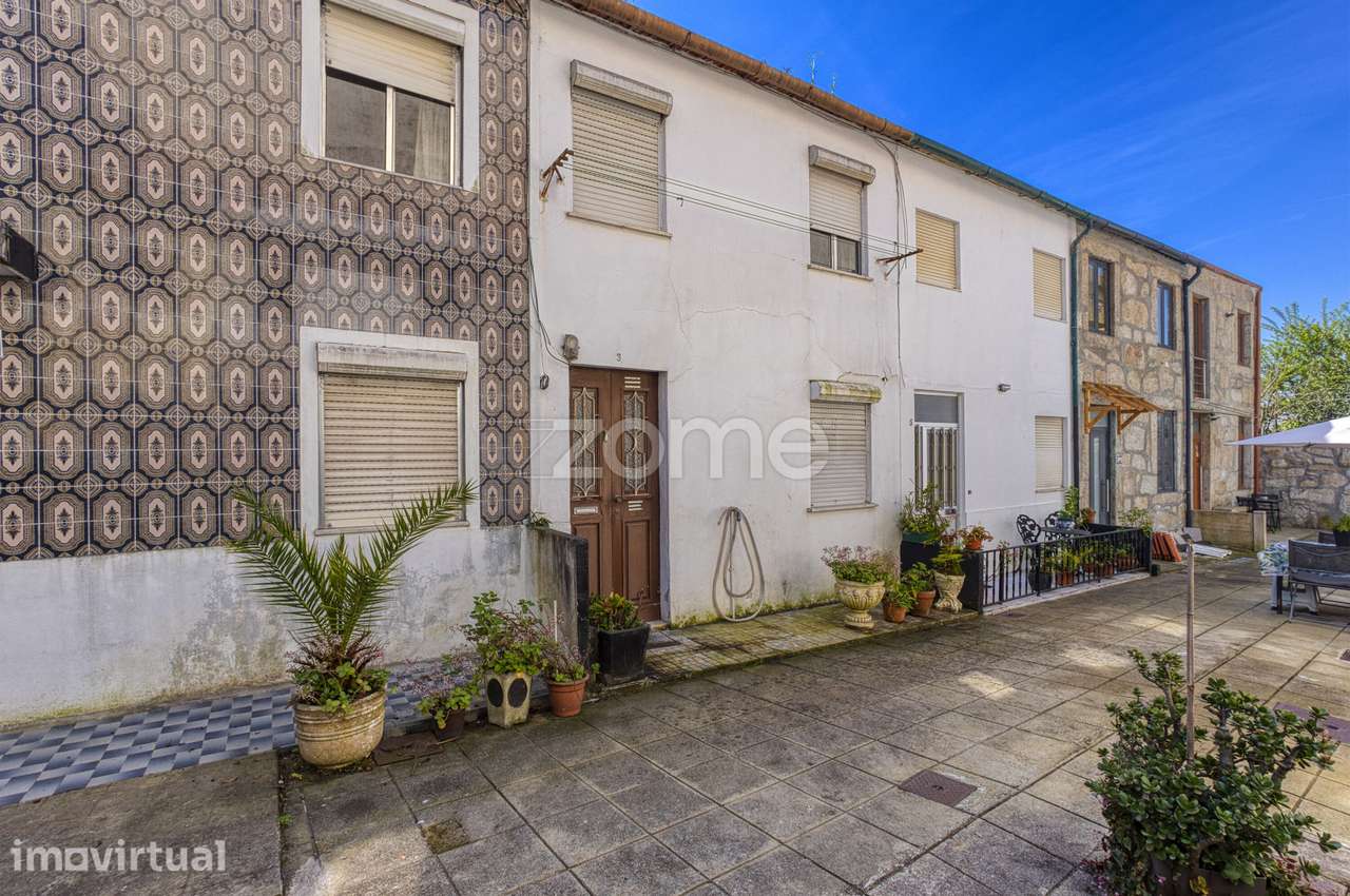 Moradia T1, Ilha 2 pisos mobilada, METRO a 500m, Rua da Boavista Porto - Grande imagem: 2/35