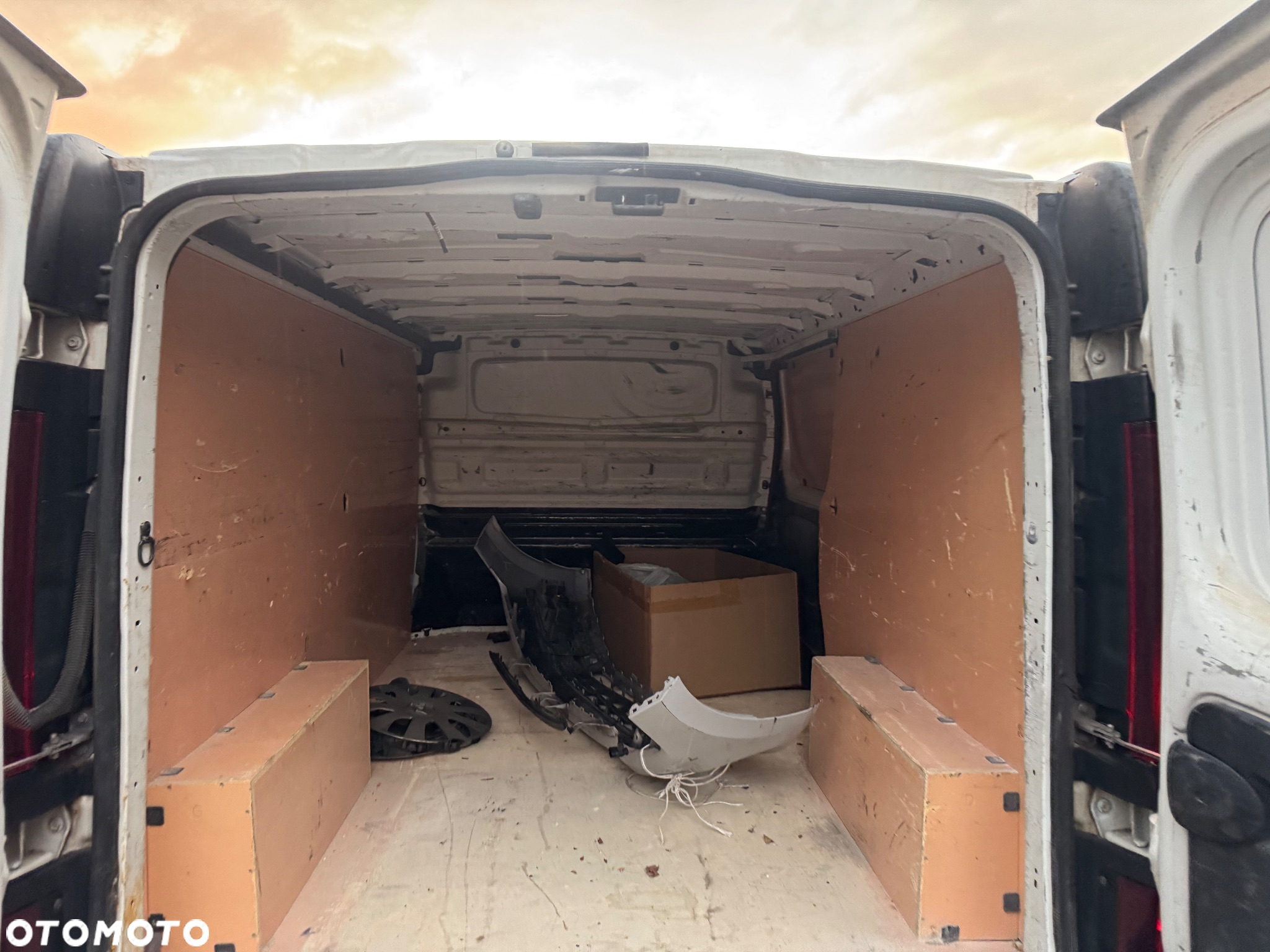 Renault Trafic - 10
