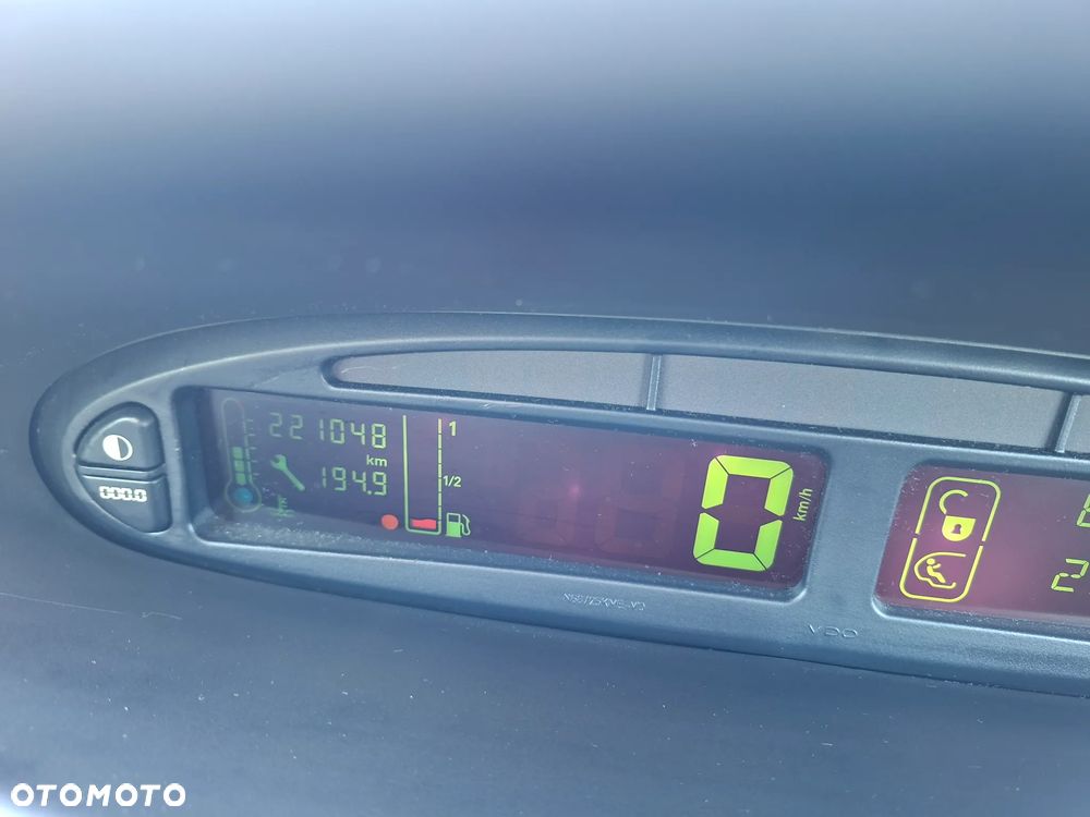 Citroën Xsara Picasso 1.8 16V SX - 2