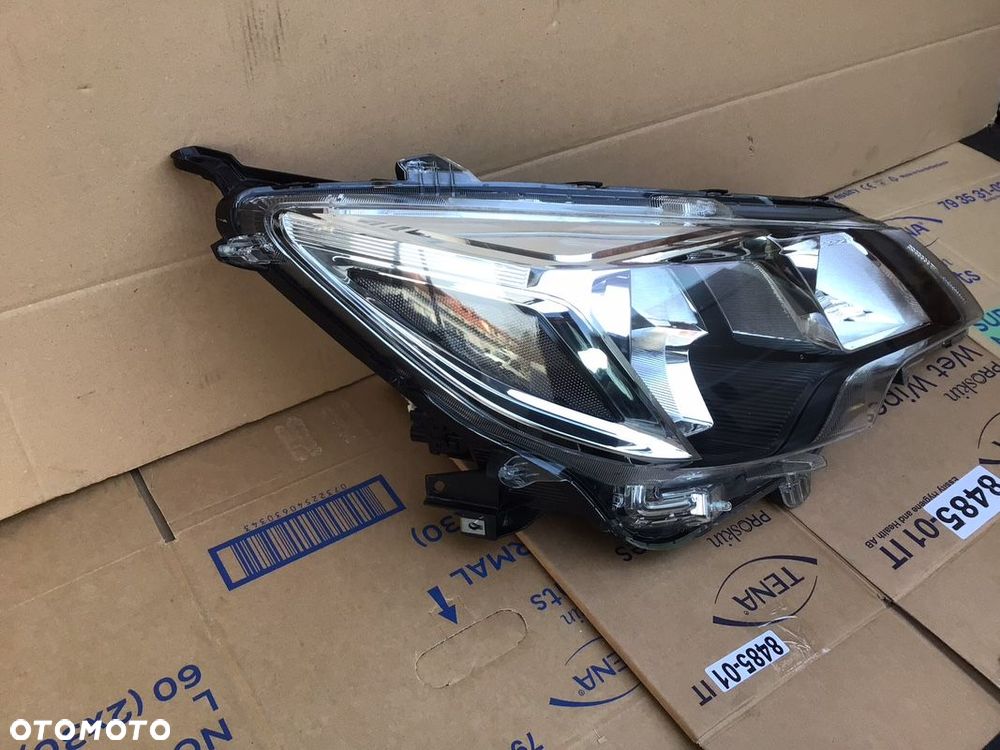 Lampa przednia prawa Mitsubishi Space Star ll 2 lift - 2