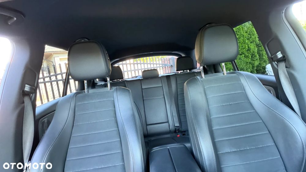 Mercedes-Benz GLE 300 d 4-Matic - 15
