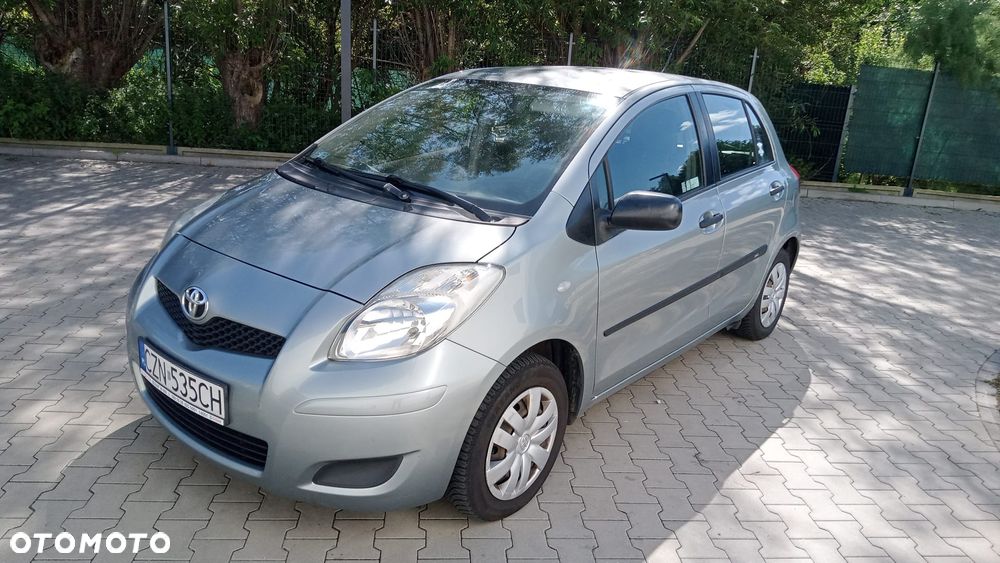 Toyota Yaris 1.0 Terra A/C - 1