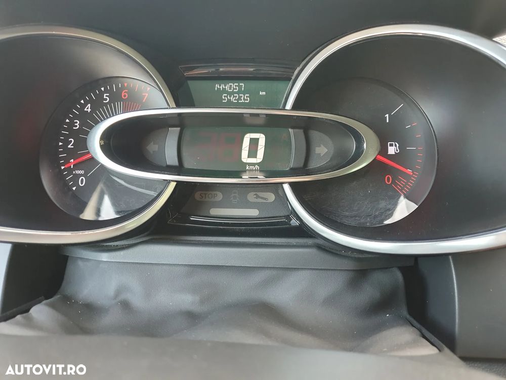 Renault Clio ENERGY TCe 90 Start & Stop LIMITED - 11