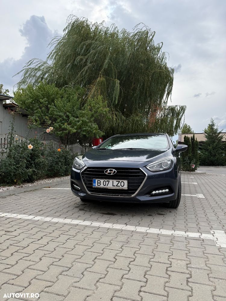 Hyundai i40 1.7 CRDI CW ISG Supreme+ - 1