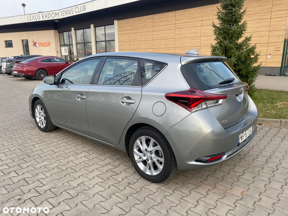 Toyota Auris 1.33 VVT-i Active - 3