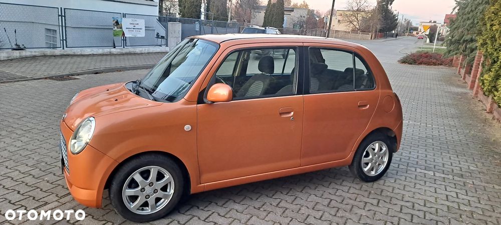 Daihatsu Trevis 1.0 Junior - 2
