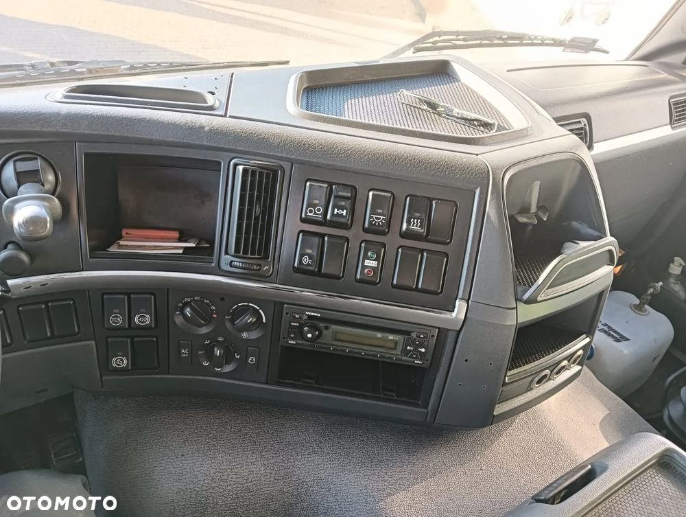 Volvo FH440 - 9