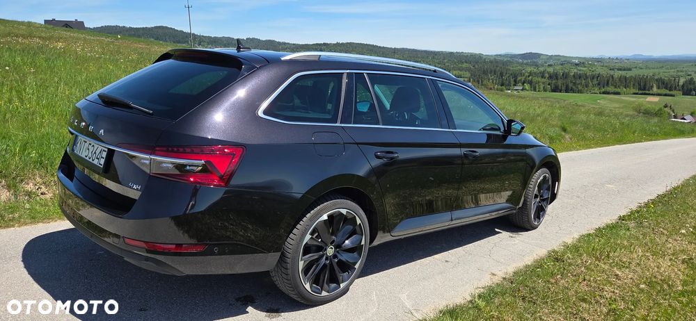 Skoda Superb 2.0 TDI SCR 4x4 Style DSG - 8
