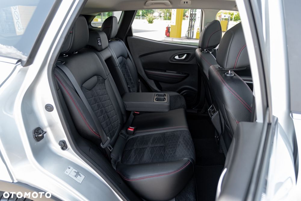 Renault Kadjar 1.3 TCe FAP Black Edition EDC - 23