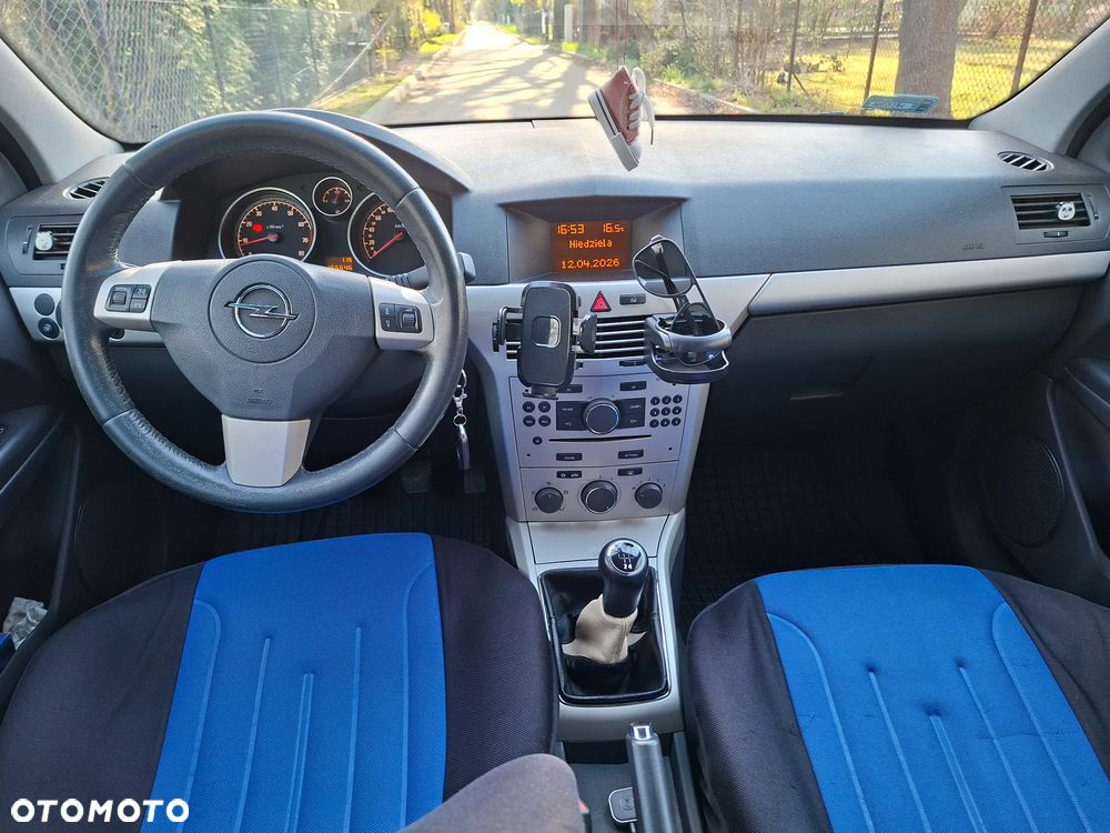 Opel Astra - 9