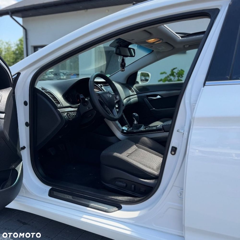 Hyundai i40 - 14