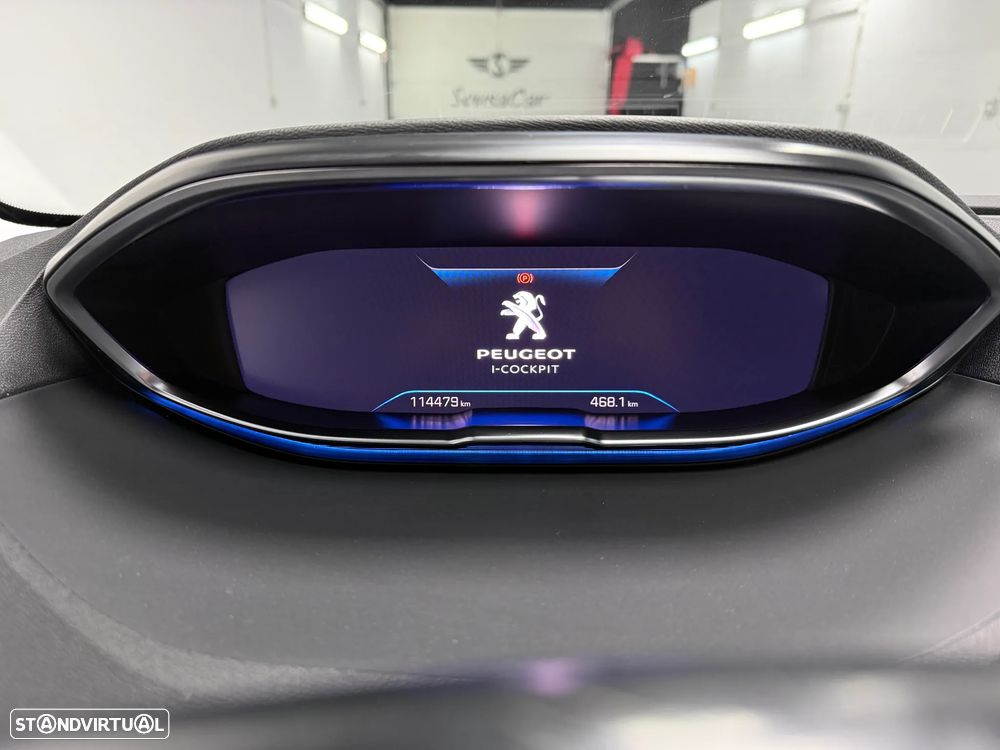 Peugeot 3008 PureTech 130 Stop & Start GPF Allure - 17