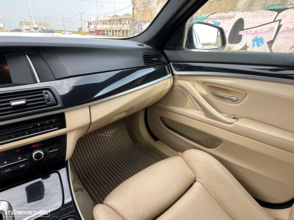 BMW 520 d Pack M Auto - 23