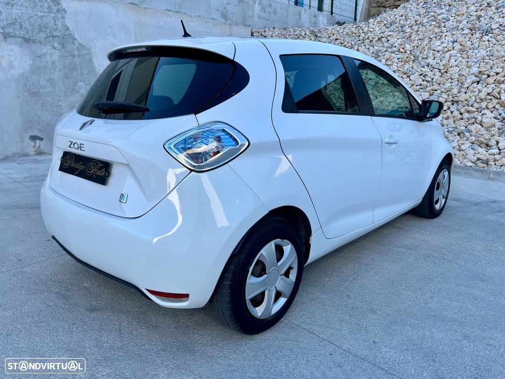 Renault Zoe - 15