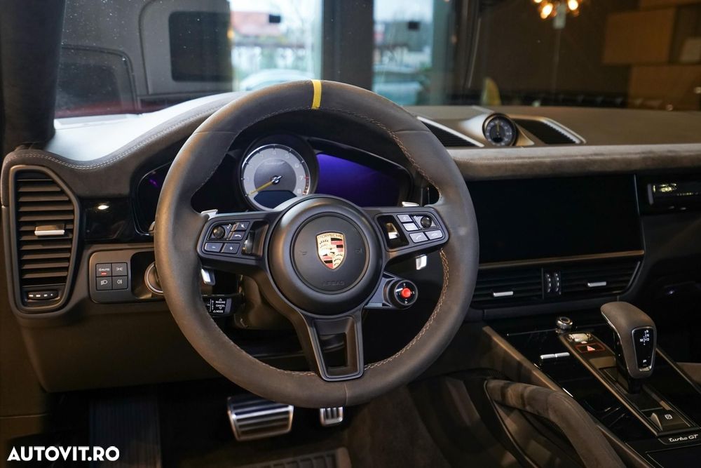 Porsche Cayenne Coupe - 26