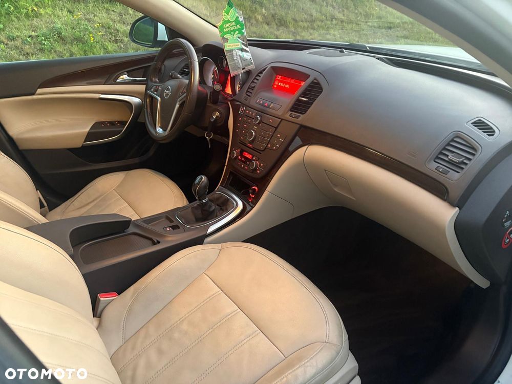 Opel Insignia 2.0 CDTI Cosmo 4x4 S&S - 9