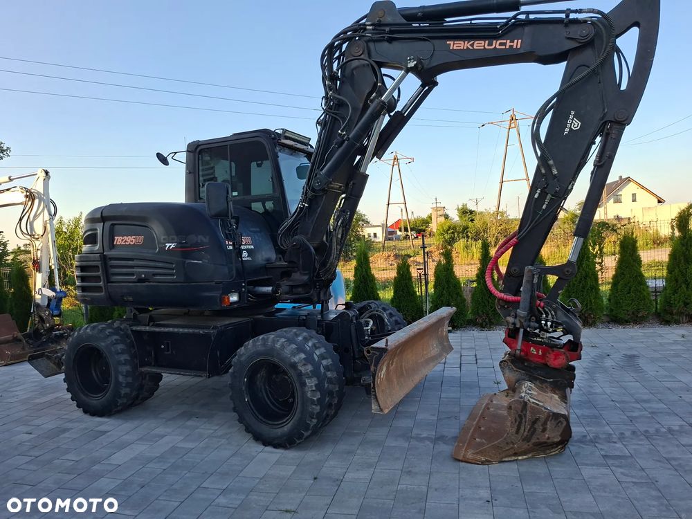 Takeuchi TB295W - 2