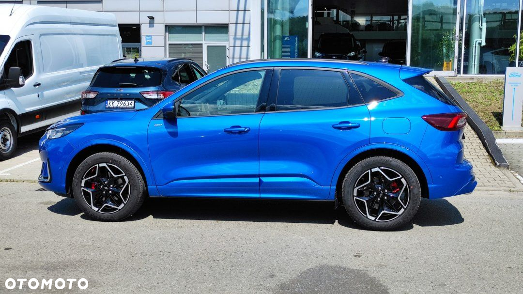 Ford Kuga - 2
