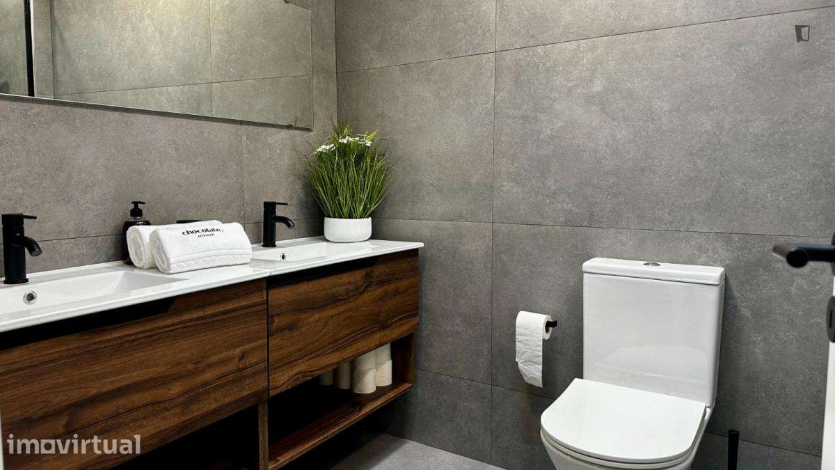 Quarto - localizado em Viana do castelo - Grande imagem: 4/30