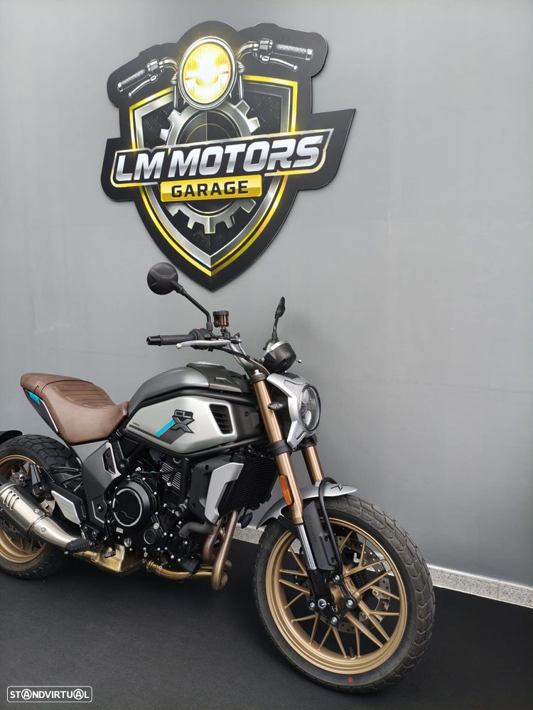 CF Moto 700CL-X Heritage Abs - 2
