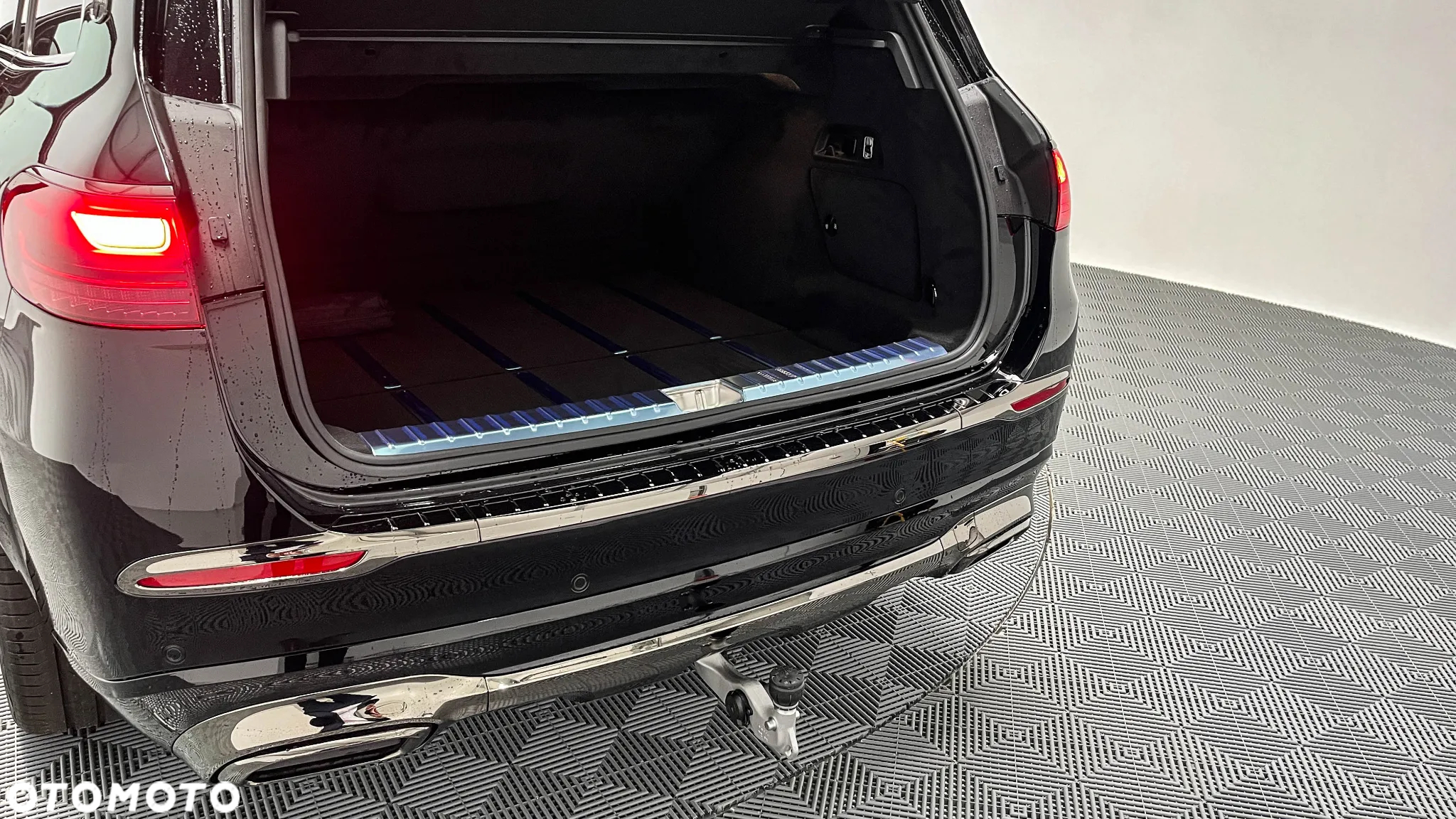 Mercedes-Benz GLS Maybach 600 4-Matic - 14