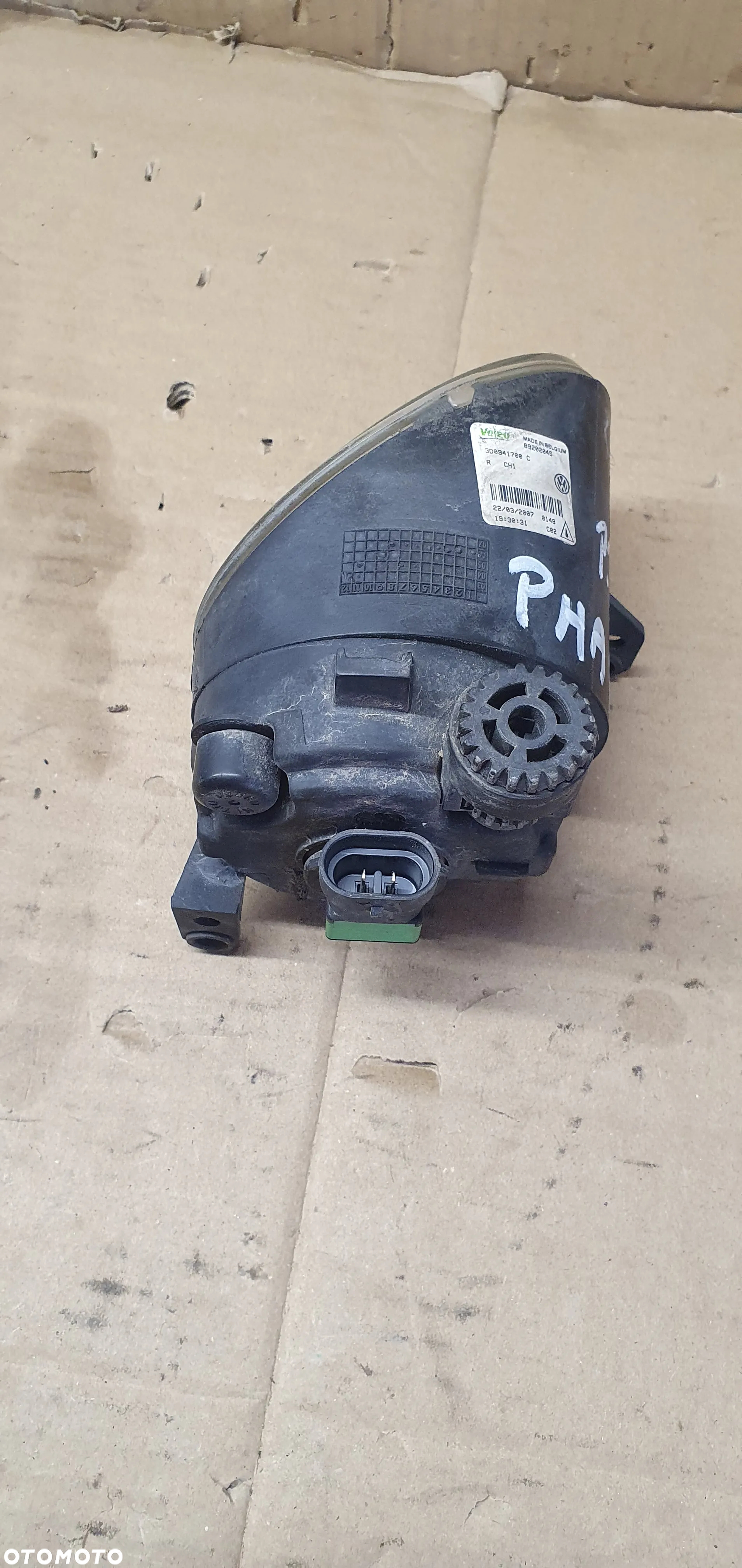 Halogen prawy przód przedni VW Phaeton 3D0941700C - 7