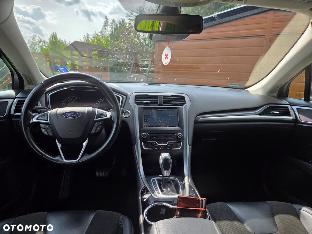 Ford Mondeo 2.0 TDCi STart-Stopp PowerShift-Aut Titanium - 11