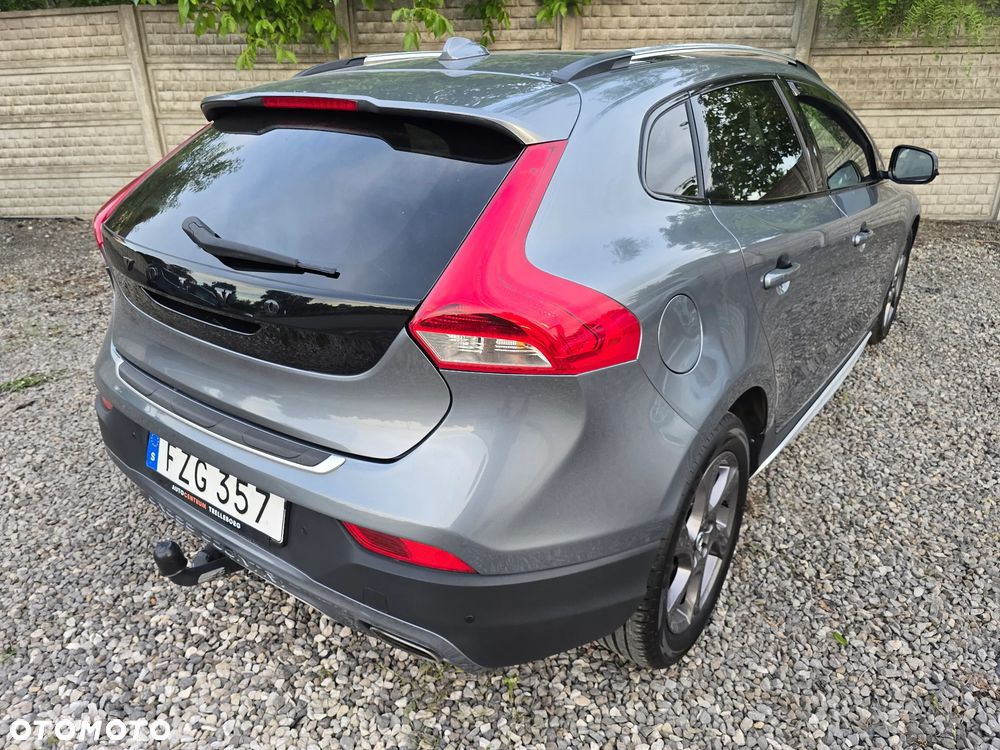 Volvo V40 Cross Country D2 Geartronic Summum - 18