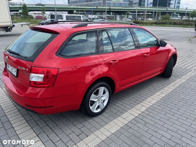 Skoda Octavia 2.0 TDI SCR Ambition DSG - 3