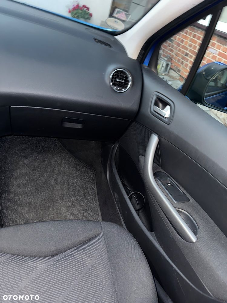 Peugeot 308 1.6 Trendy - 16
