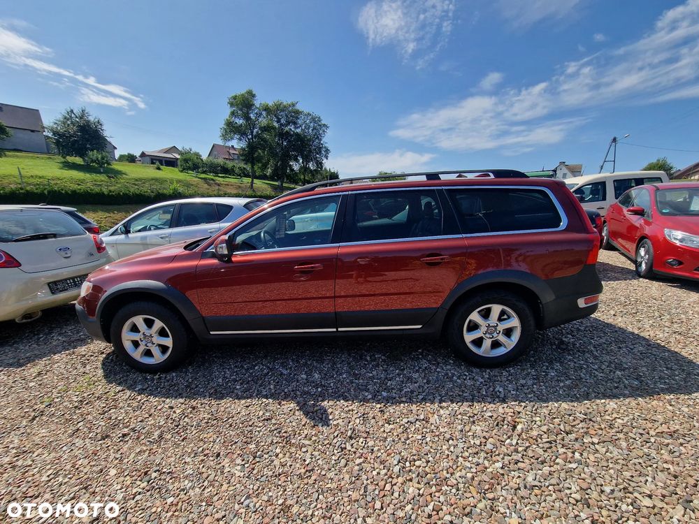 Volvo XC 70 - 4