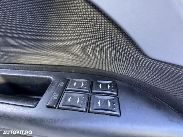Ford Mondeo - 14