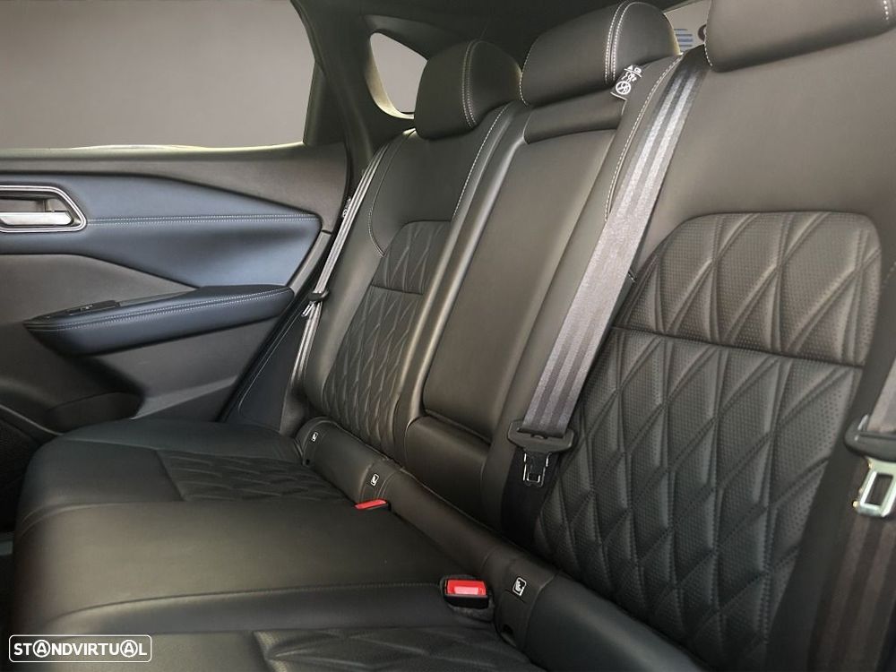 Nissan Qashqai 1.3 DIG-T N-Connecta Xtronic - 14