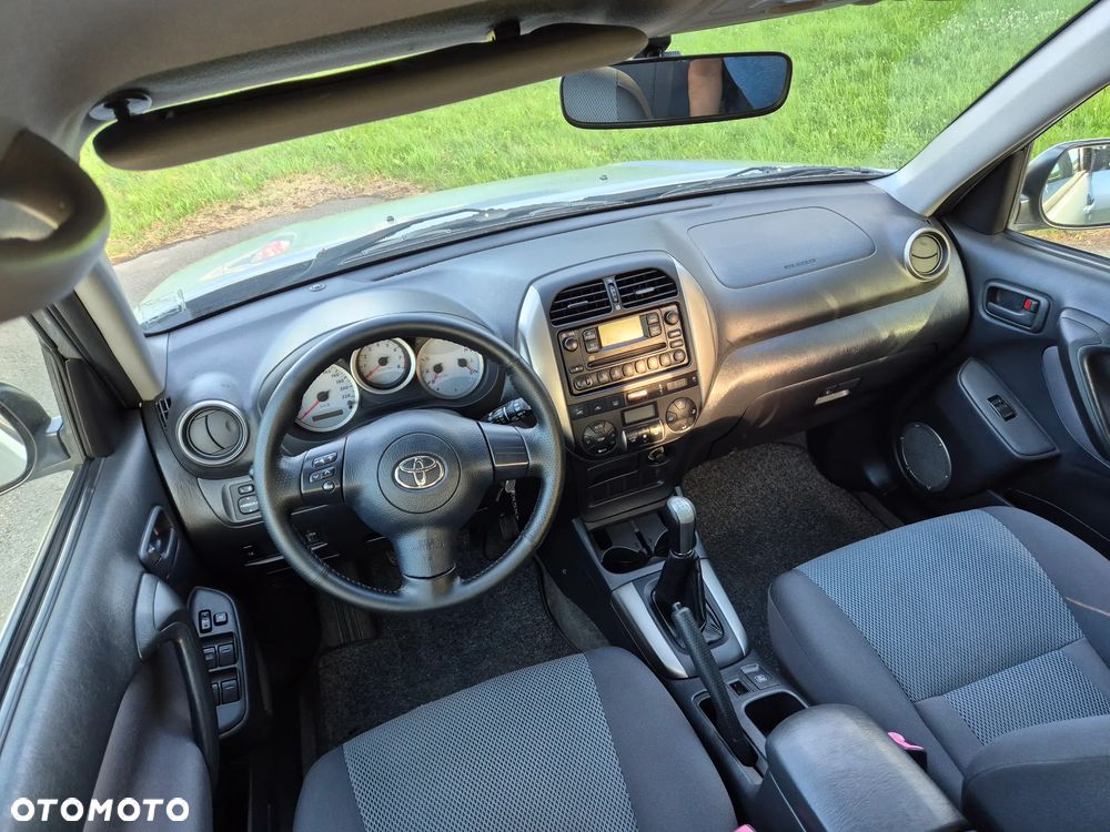 Toyota RAV4 4x4 Executive - 25