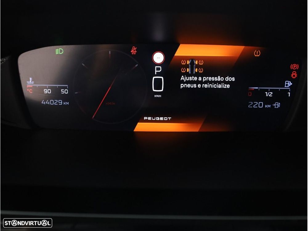 Peugeot 308 SW 1.5 BlueHDi Allure Pack EAT8 - 24