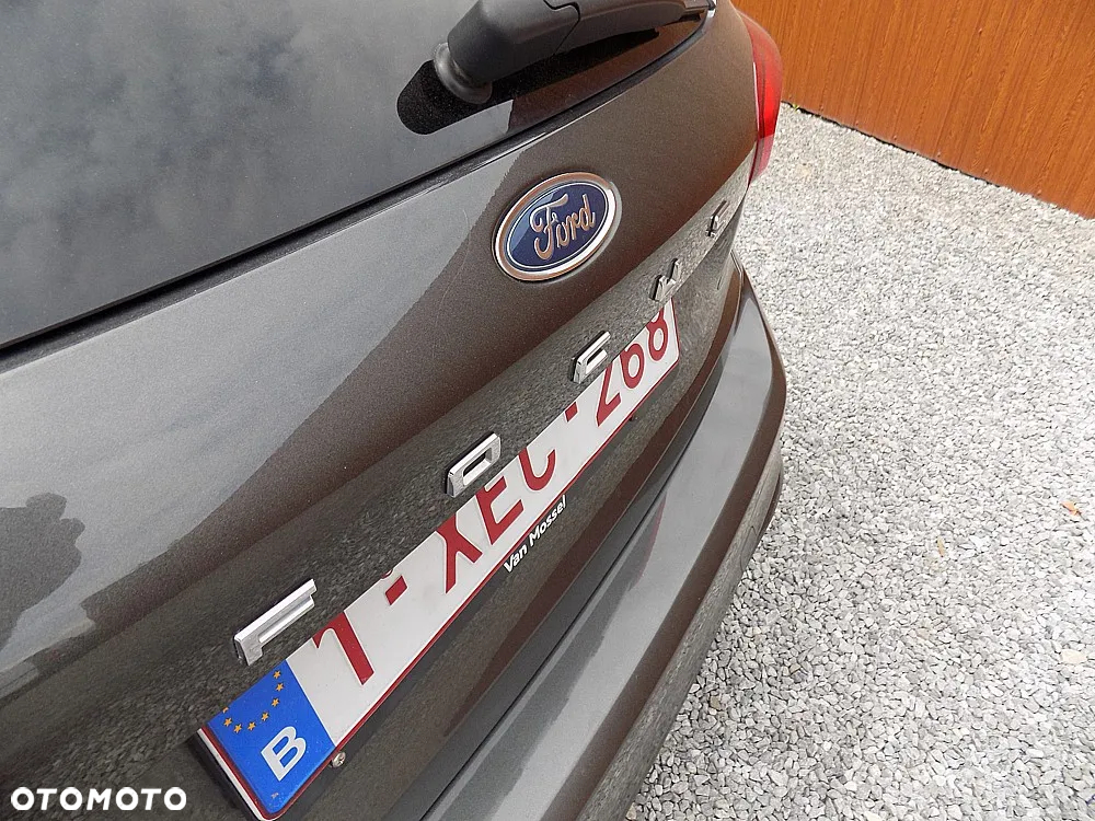 Ford Focus Turnier 1.5 EcoBlue Start-Stopp-System ST-LINE DESIGN - 31