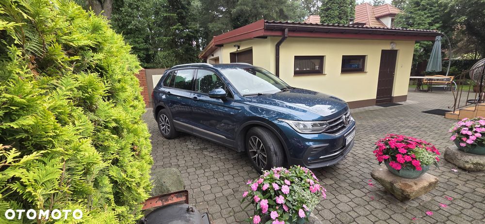 Volkswagen Tiguan - 4