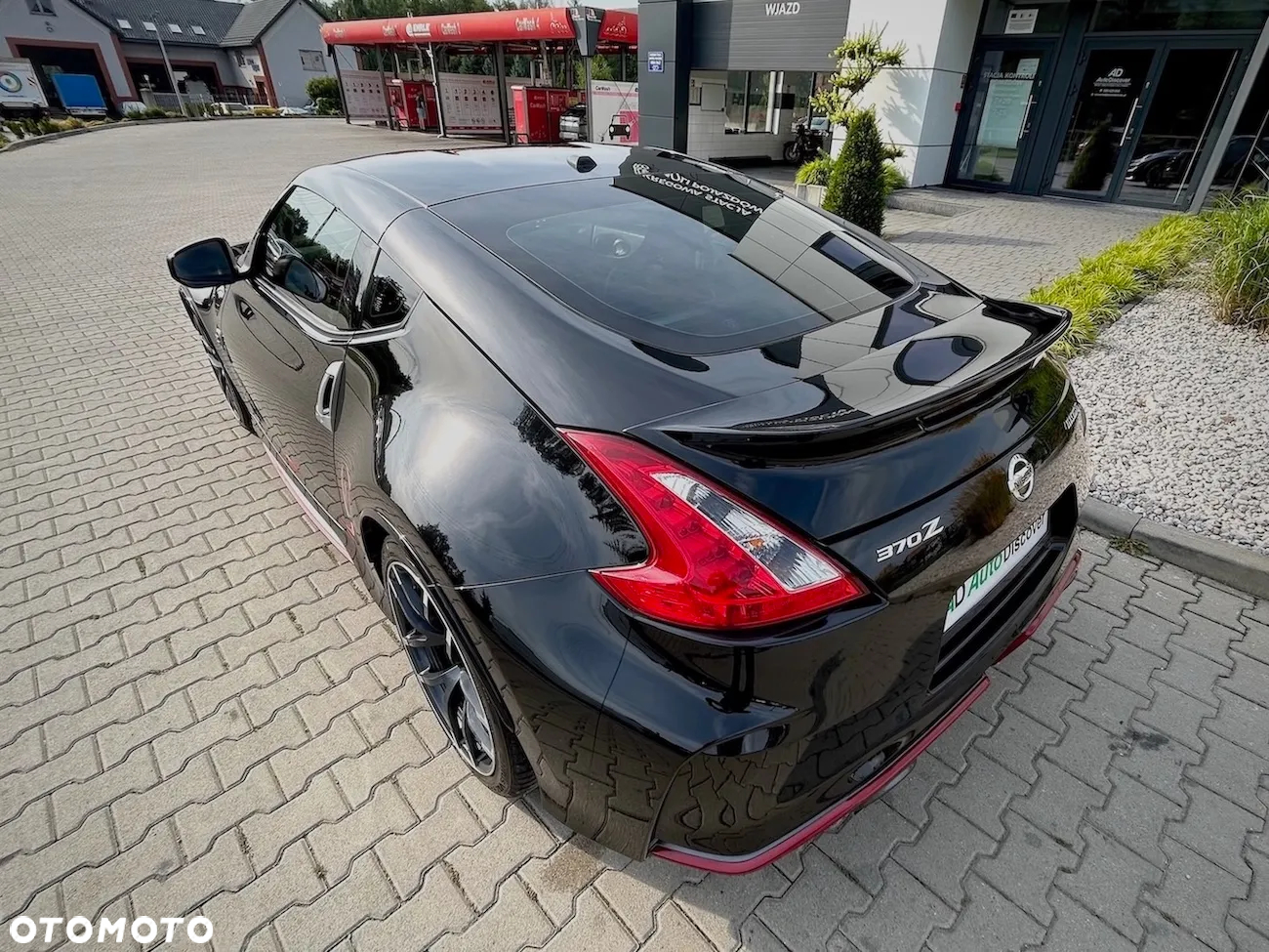 Nissan 370 Z - 6