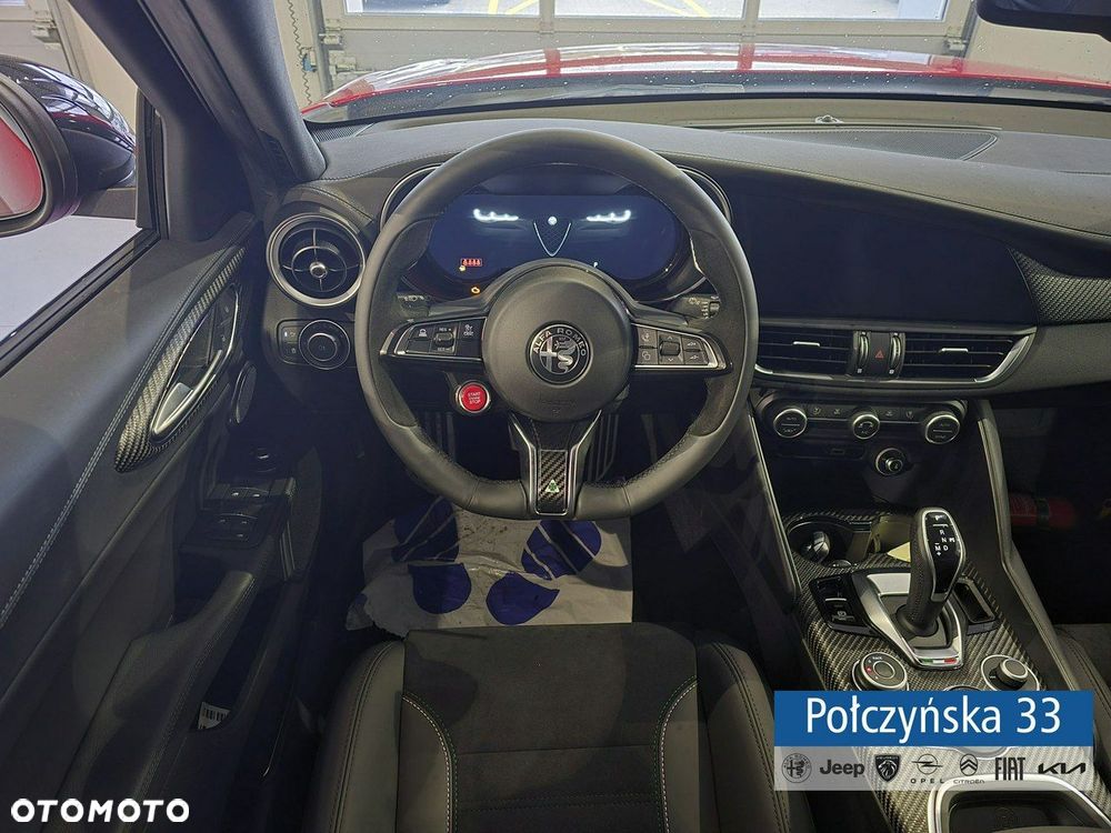 Alfa Romeo Giulia - 18
