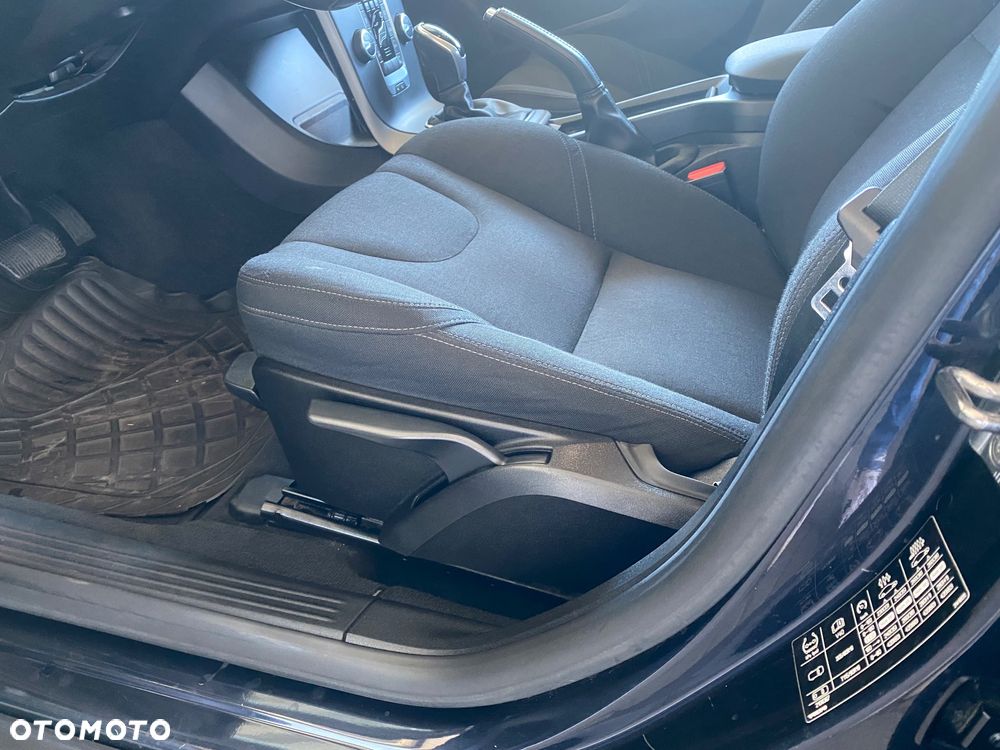 Volvo V40 Cross Country T3 Drive-E Base - 16