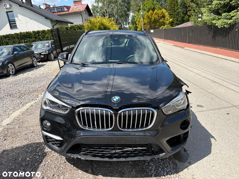 BMW X1 sDrive18d Business Edition - 16