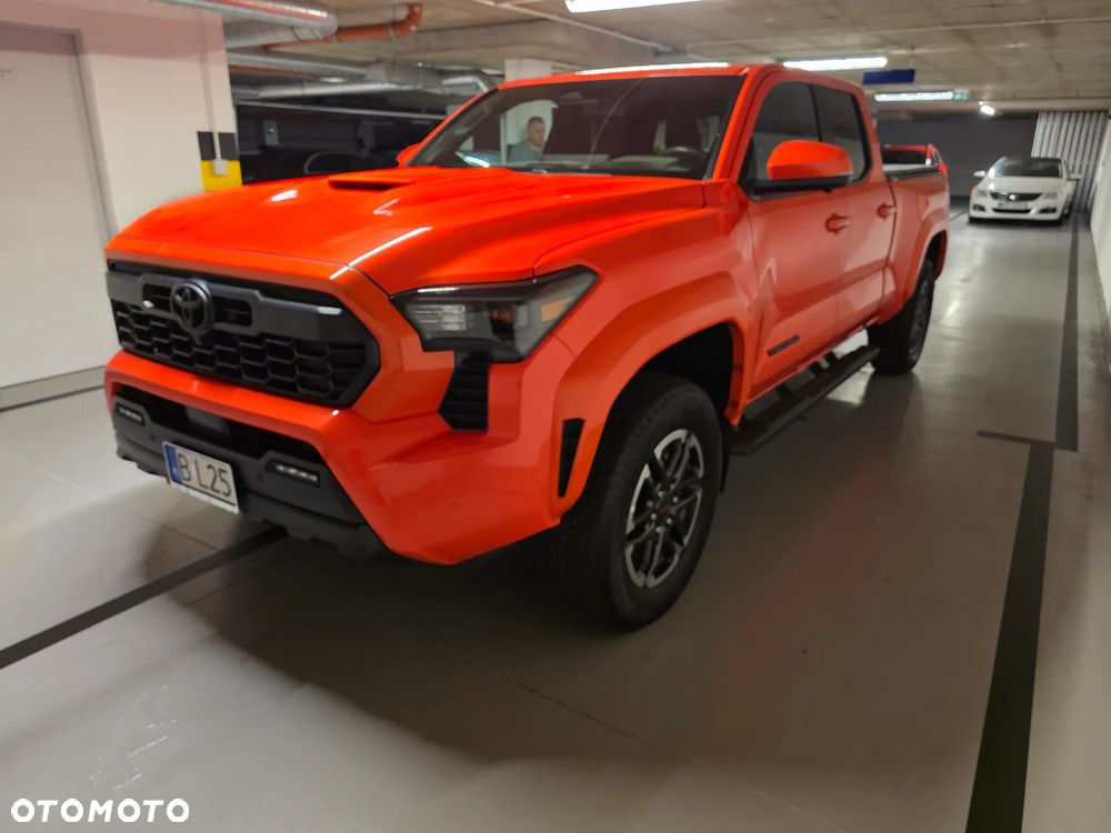 Toyota Tacoma - 37