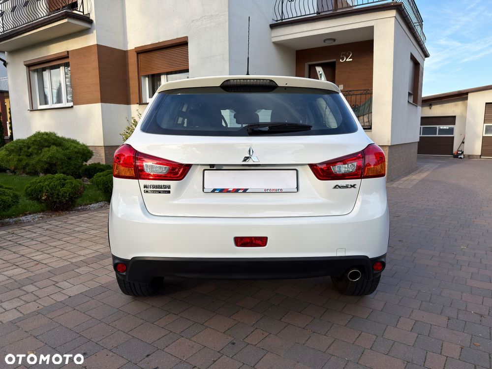 Mitsubishi ASX 1.6 Intense Plus Navi Blue Edition - 8