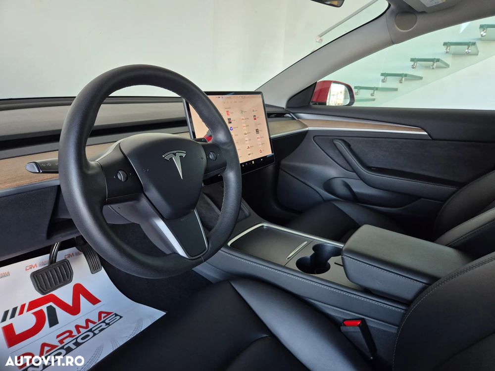 Tesla Model 3 Langstreckenbatterie Allradantrieb Dual Motor - 10