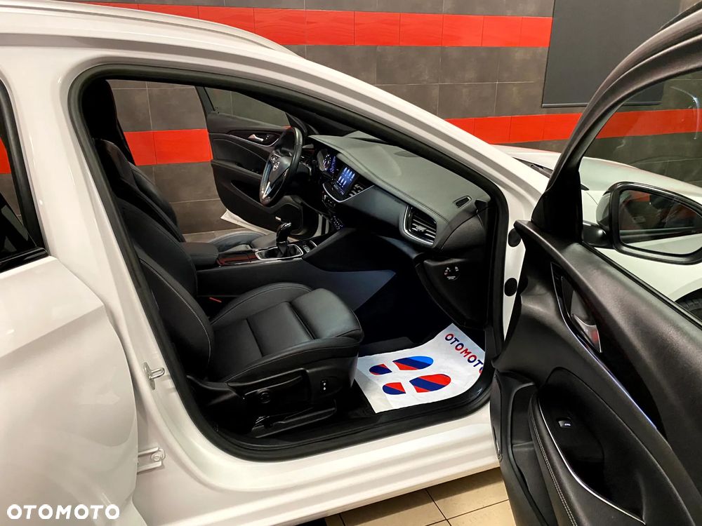 Opel Insignia 2.0 CDTI Business Elegance S&S - 26