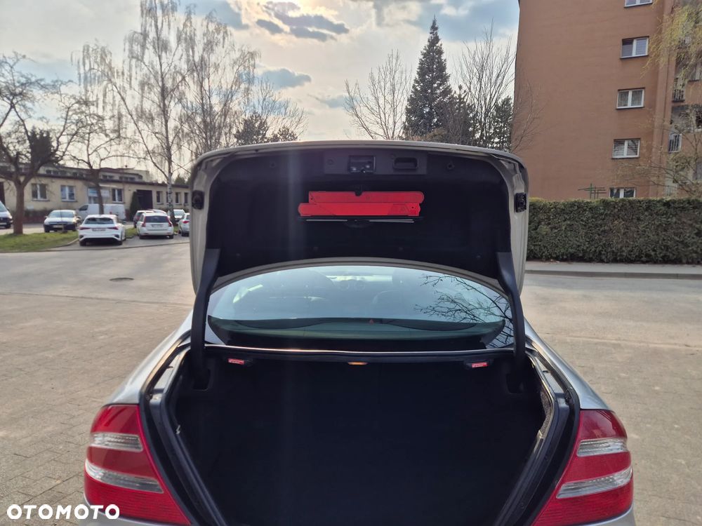 Mercedes-Benz CLK 320 Elegance - 11