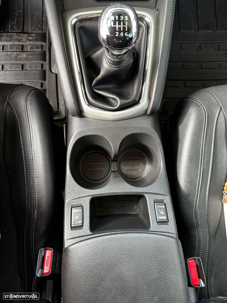 Nissan Qashqai 1.5 dCi Black Edition - 16