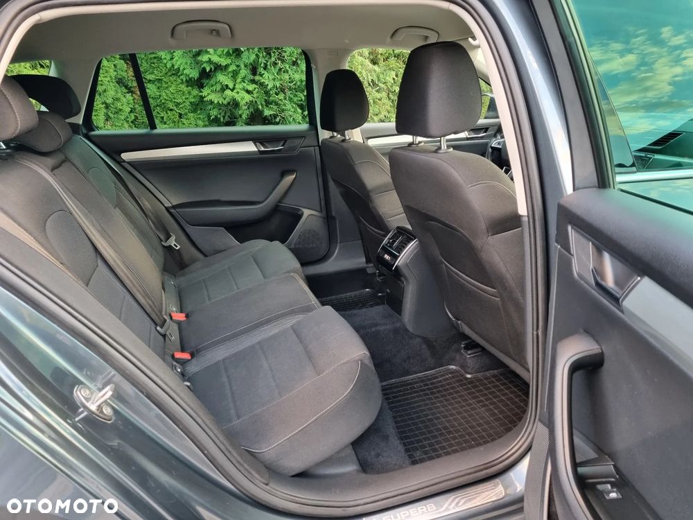 Skoda Superb 1.6 TDI DSG Style - 17