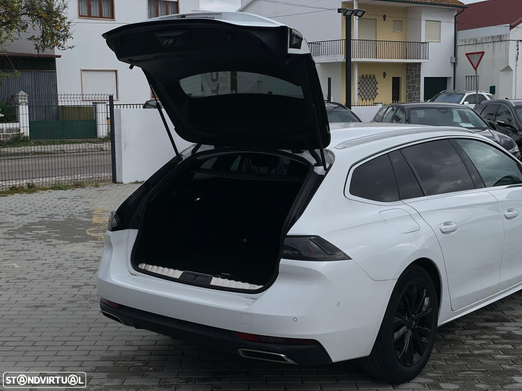 Peugeot 508 SW 1.5 BlueHDi Allure Pack EAT8 - 6